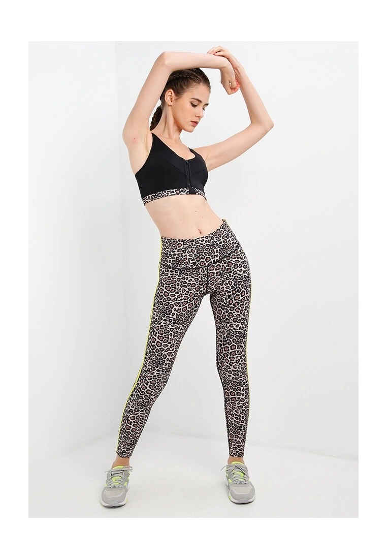 Hunkemoller The Pro L3 Wild Side Sports Bra - Image 4