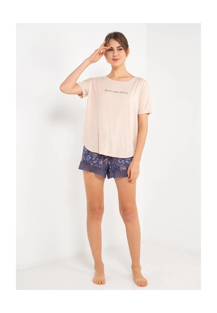 Hunkemoller Loose-Fitting Short-Sleeved Pyjama Top - Image 4