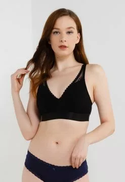 Hunkemoller Morgan Prosthetic Non-Wired Bra